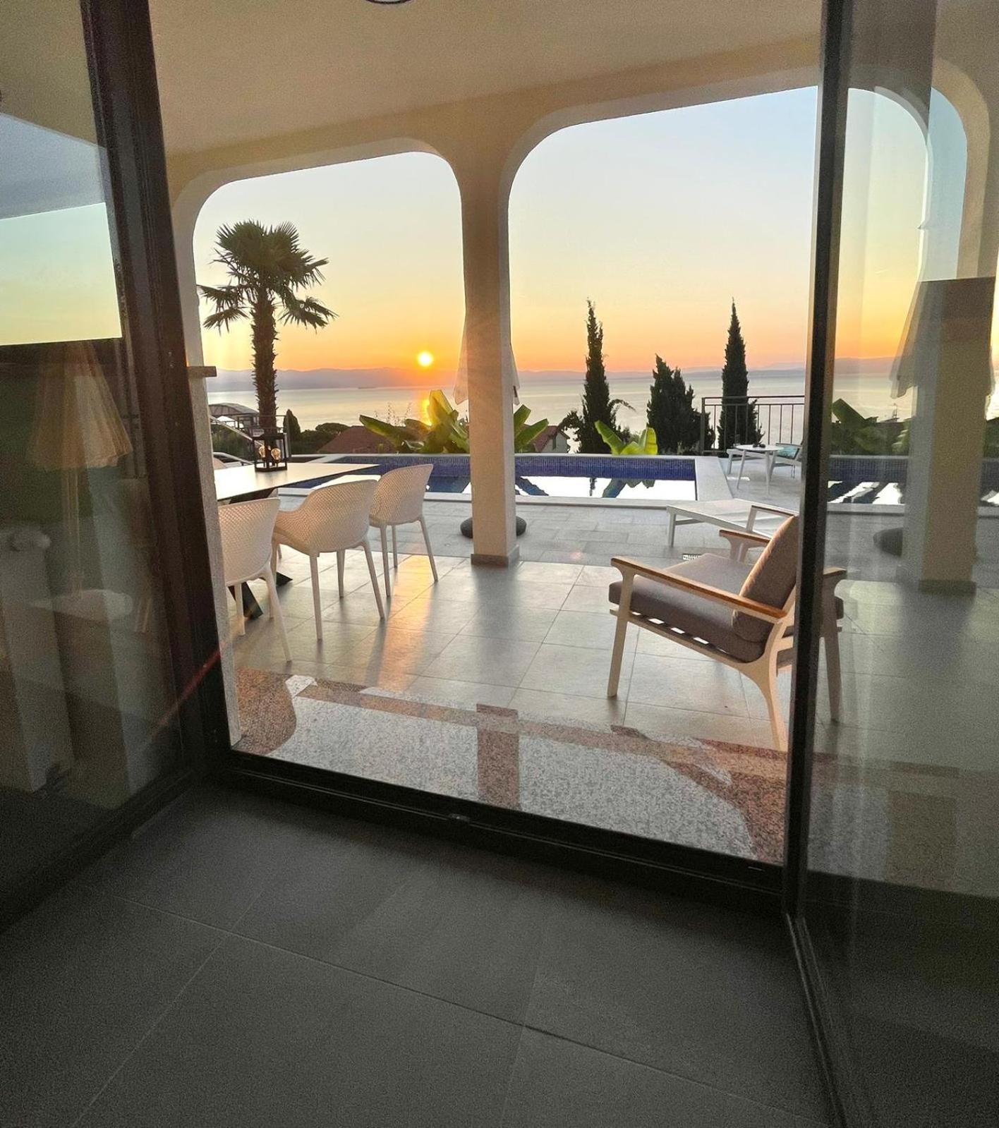Villa Nikolla Lovran Exterior foto
